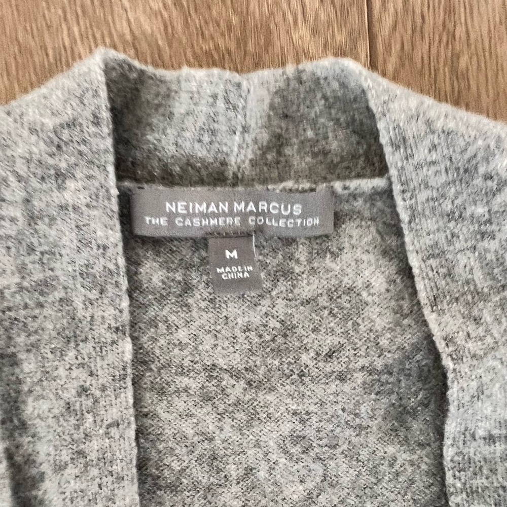 Neiman Marcus Cashmere Collection Long 100% Cashere Vest Slide Slits Gray Size M - Picture 6 of 8